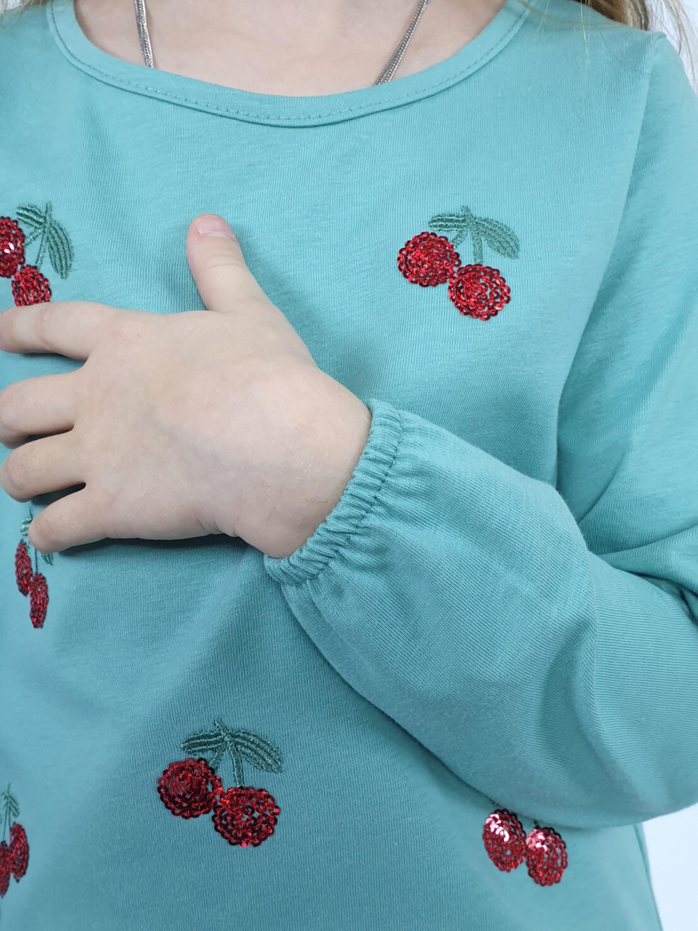 16-156-3 Джемпер для девочки