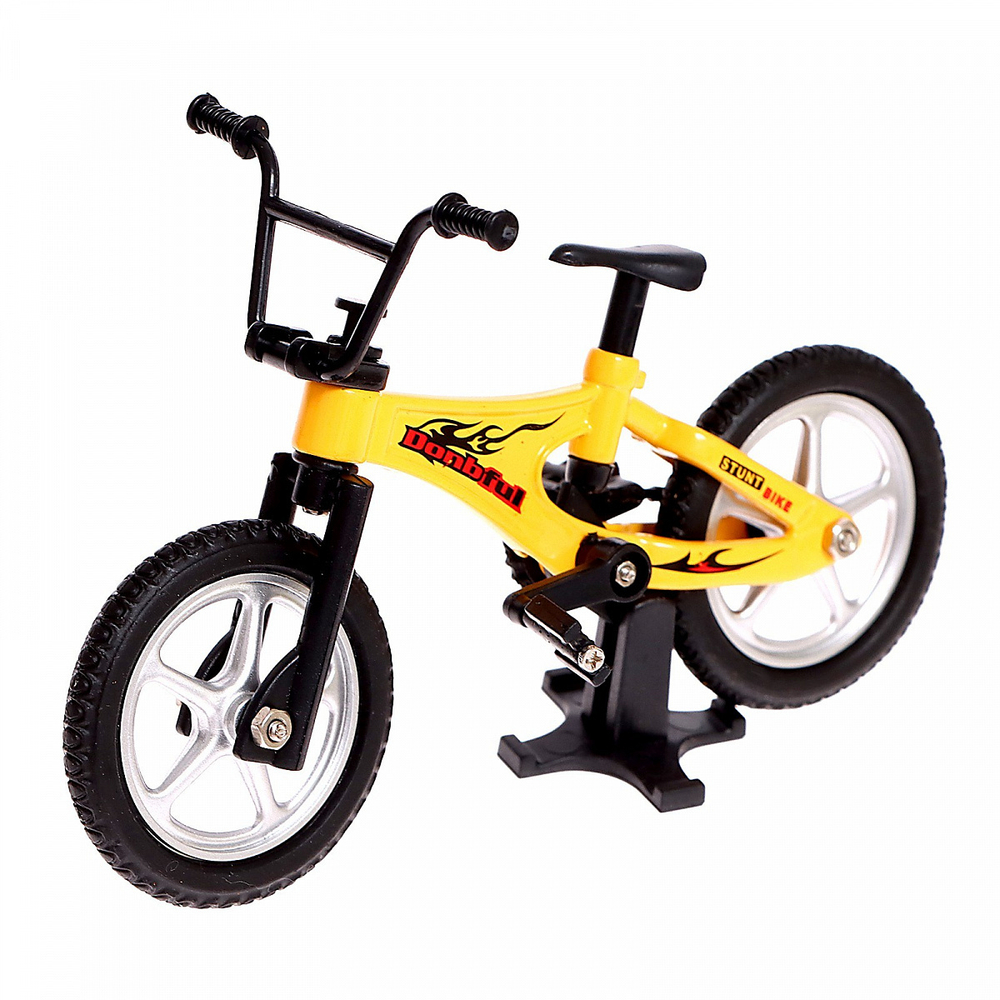 Скейтпарк: трамплин КНИЖКА и фингербайк