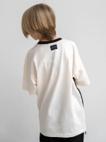 Белая футболка для мальчика в школу