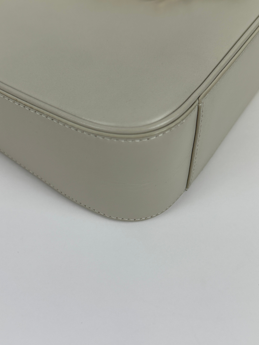 Сумка Saint Laurent Le 5a7