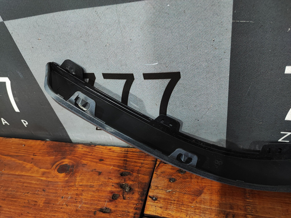 Молдинг заднего бампера правый Opel Astra H GTC 04-14 Б/У Оригинал 13143350