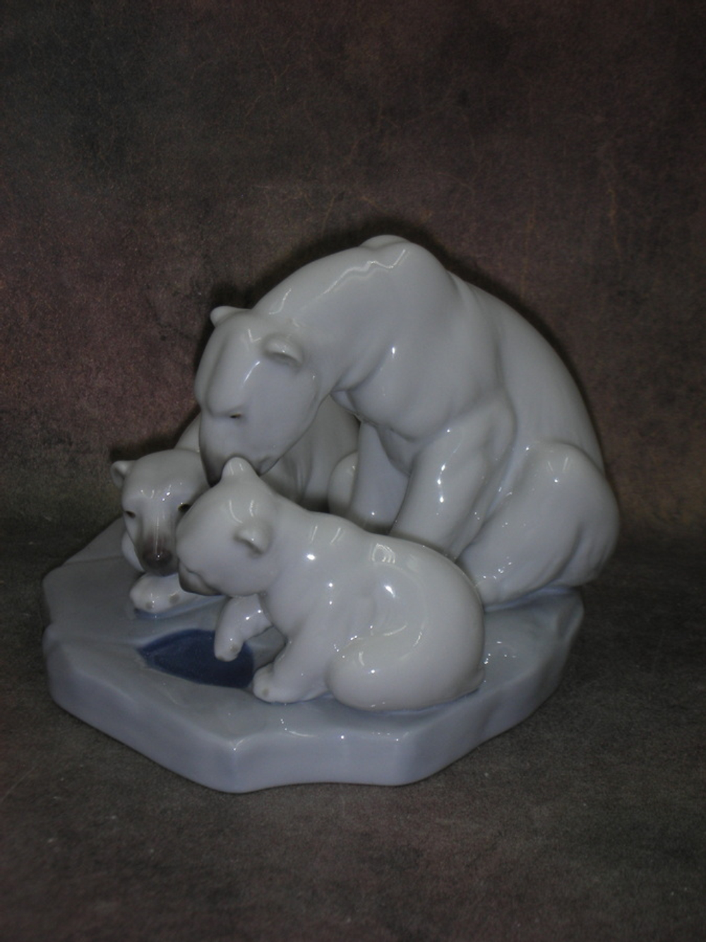 Статуэтка. Фарфор. Медведица с медвежатами. Lladro. Испания