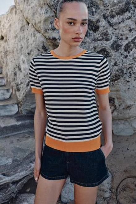 ZARA ТРИКОТАЖНЫЙ ТОП В ПОЛОСКУ, БЕЛО-ОРАНЖЕВЫЙ