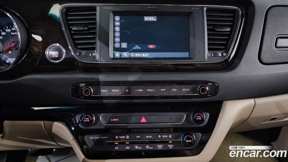 Kia The New Carnival (Sedona) Бензин 9-и местный 하이리무진(특장업체) (12.2019)
