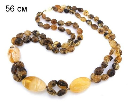 Эффектное колье из пейзажного и зелёного янтаря (7301)