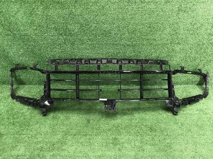 Решетка переднего бампера Porsche Cayenne 3 17-23