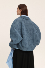 Бомбер из замши