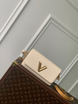 Louis Vuitton Twist West