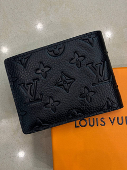 Кошелёк Louis Vuitton