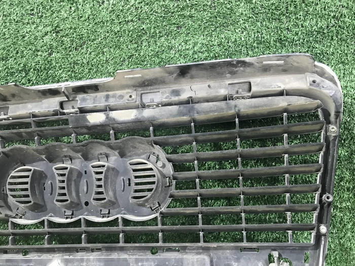 Решетка радиатора Audi A6 3 C6 (2004-2008)