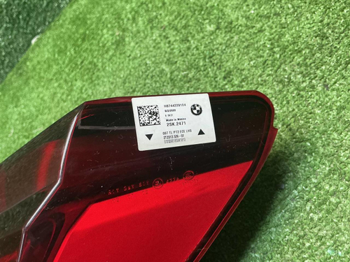 Фонарь левый внутренний BMW X7 G07 (2019-2022)