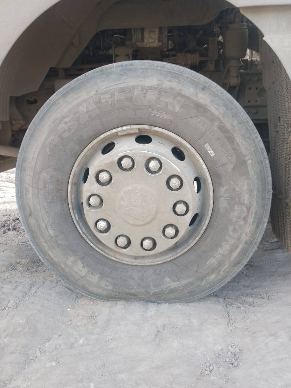 SITRAK C7H 6x4 Седельный тягач ZZ4256V364HE (Дизельный, 12,4 л, 540 л.с., МТ)