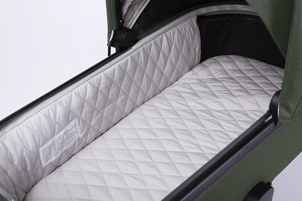 Детская коляска Peppy Monaco 3 в 1 Oliva Green (зеленый), рама черная