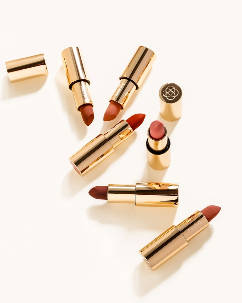 Annabelle Minerals Sheer Lipstick Refill - Увлажняющая помада для губ, 3,5 g