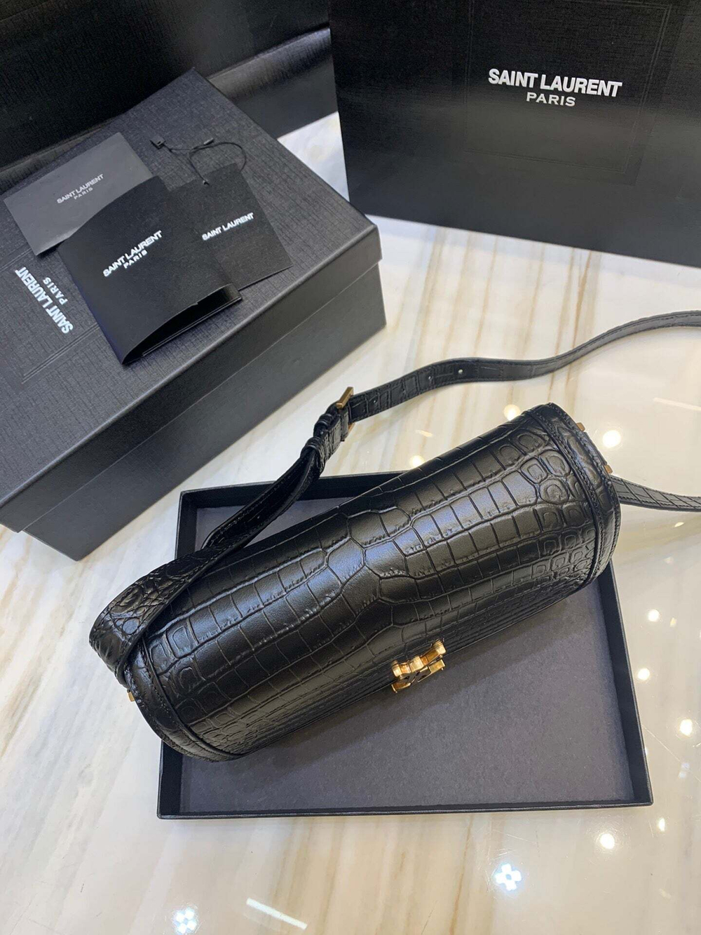Yves Saint Laurent Lock 18 cm