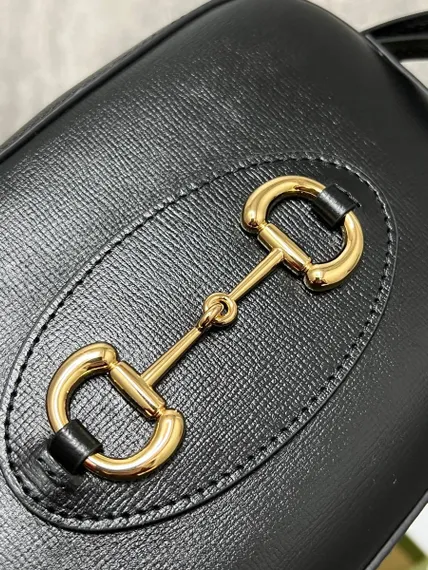 Маленькая сумка на плечо Gucci Horsebit 1955 черный