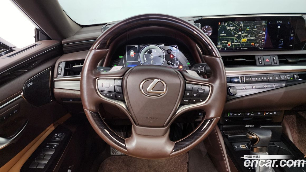 Lexus ES300h 7 Generation Executive (09.2019)
