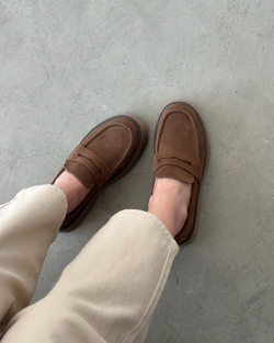 Лоферы из натуральной замши