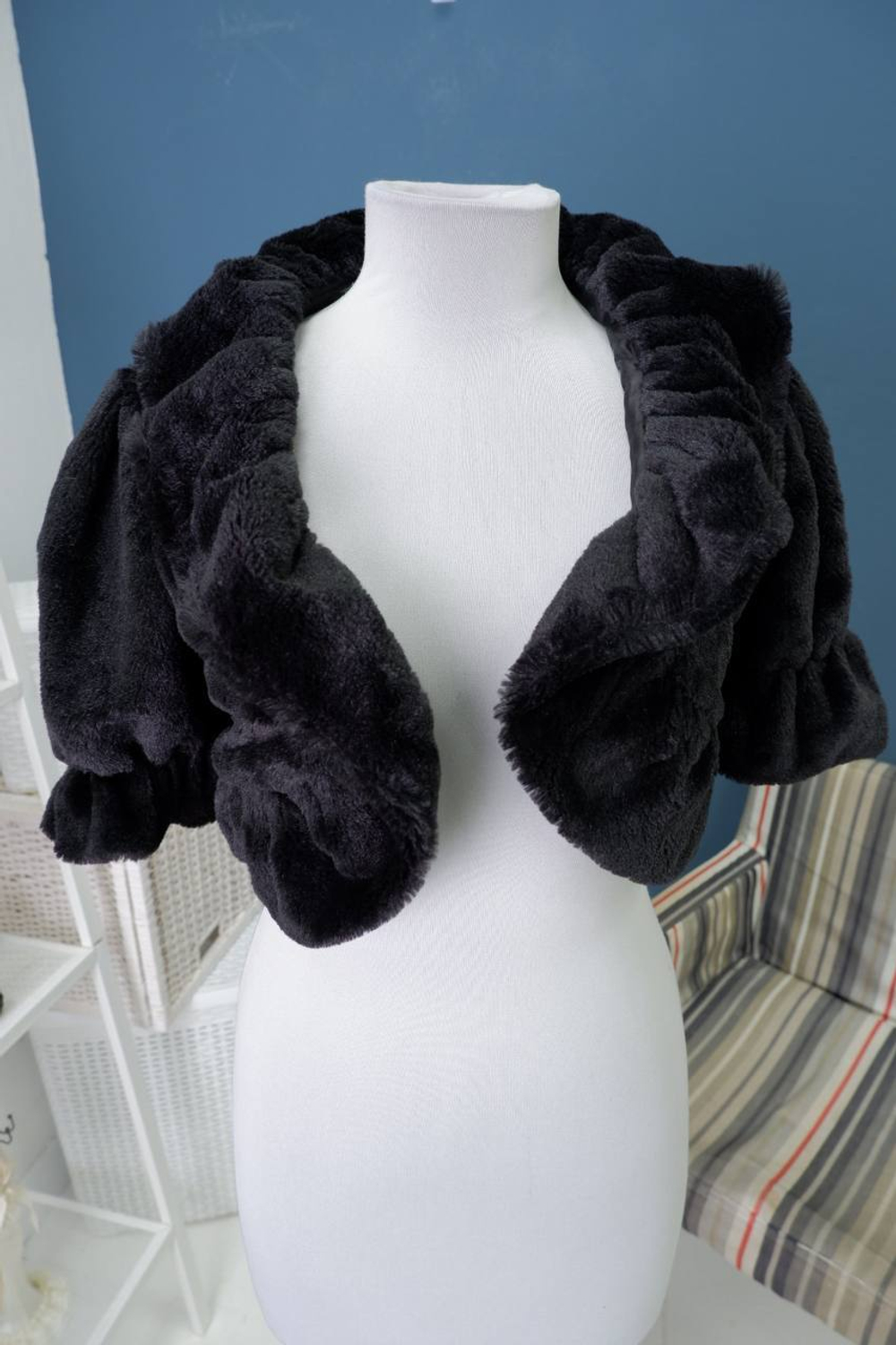 Шубка короткая  40 размер