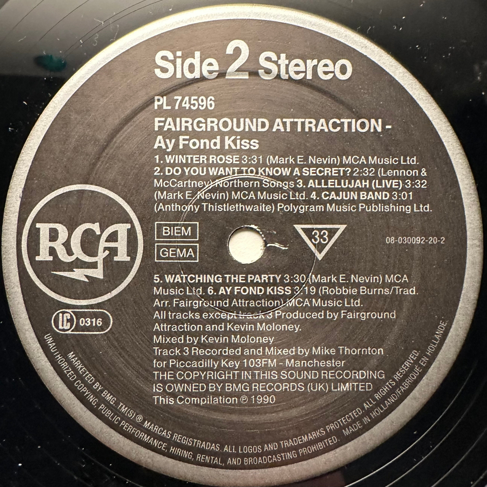 Fairground Attraction - Ay Fond Kissn (Европа 1990г.)