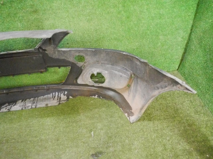 Бампер передний Lada Largus (2012-2021)