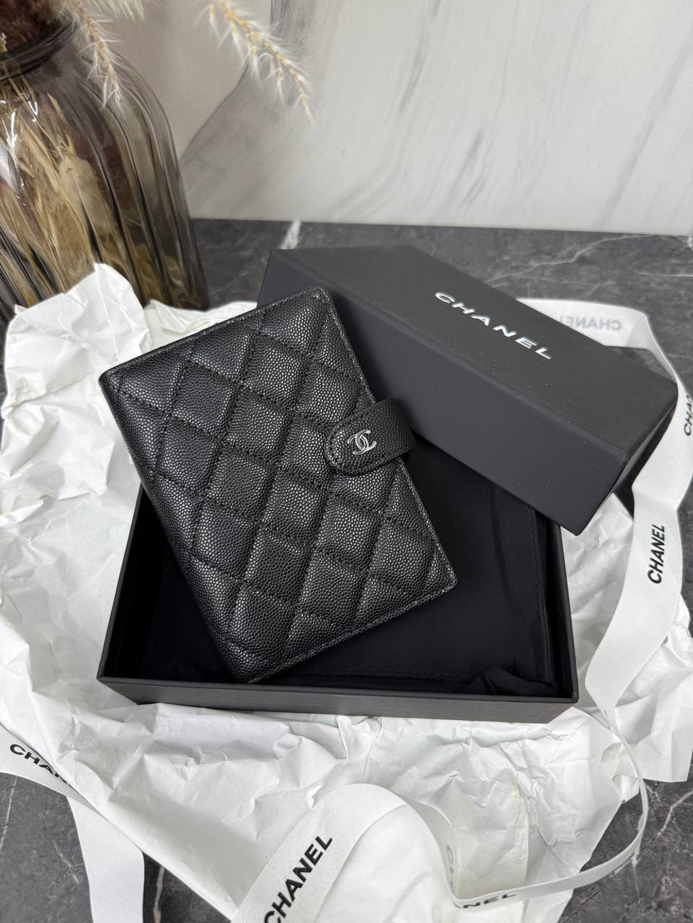 Обложка Chanel