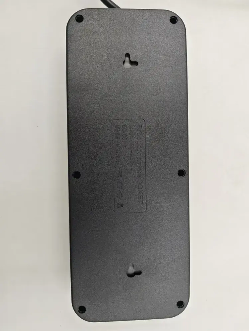 Сетевой фильтр Artdem удлинитель сетевой 5м, 2500 Вт, 8 розеток, черный