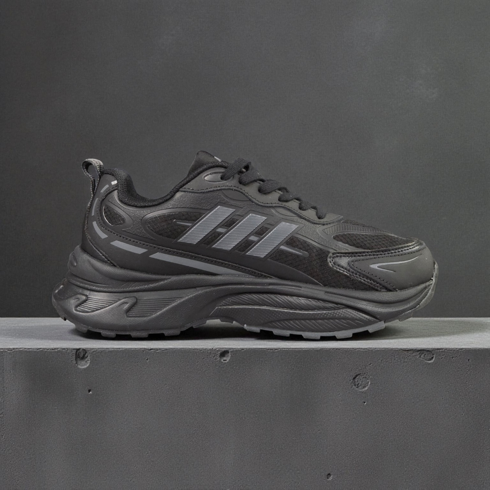 Adidas MTS PRO • Black Silver