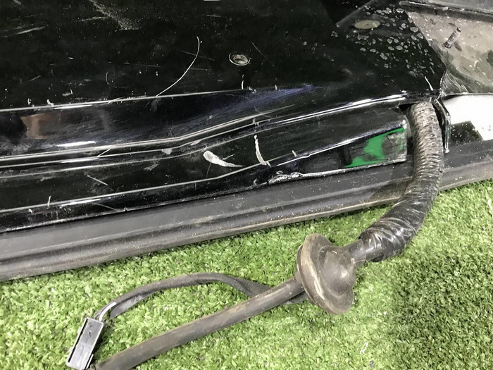 Спойлер крышки багажника Chevrolet Tahoe 4 (14-21)