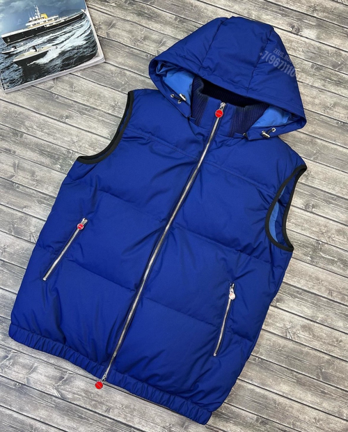 Пуховый жилет Kiton