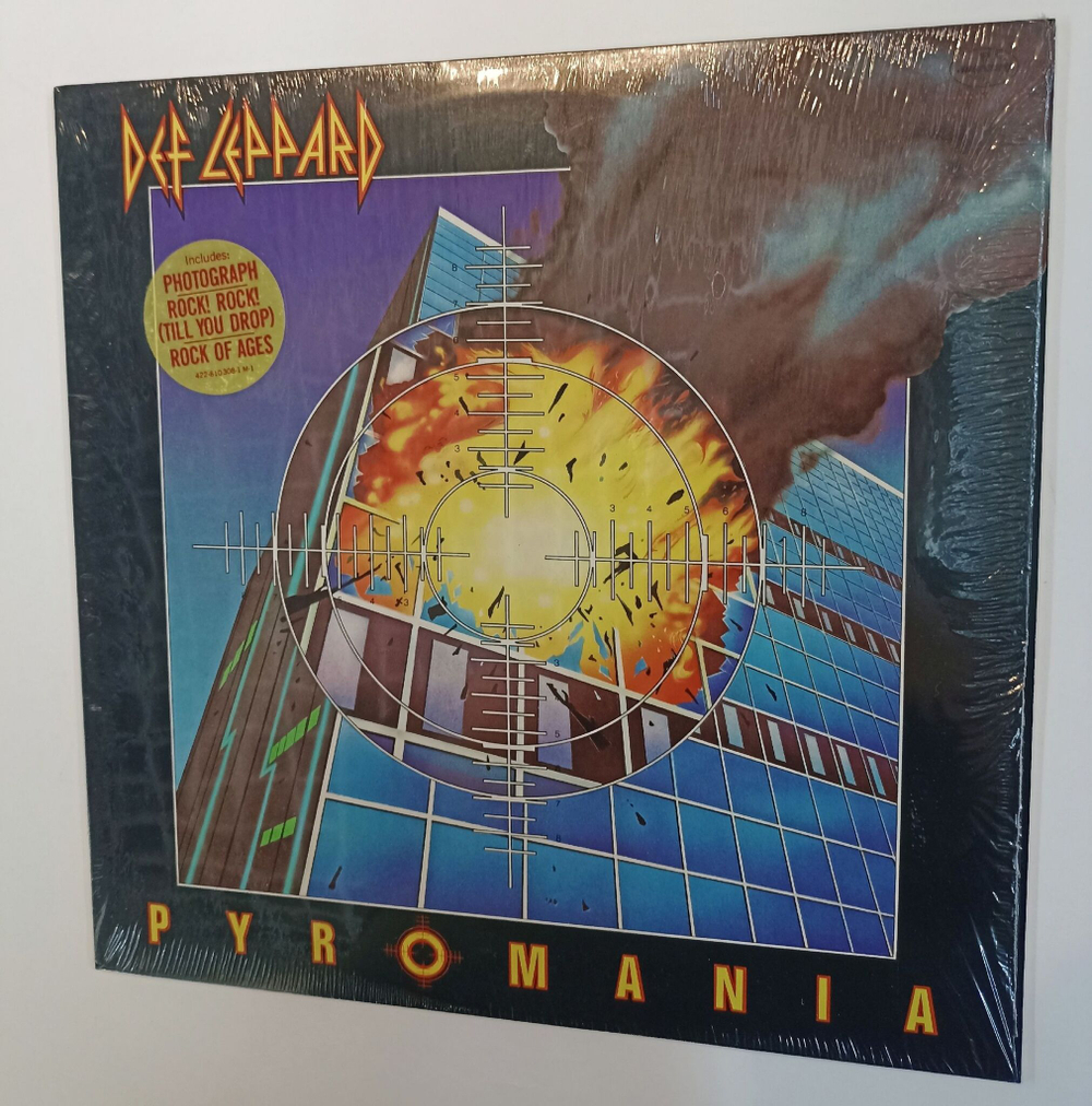 Винтажная виниловая пластинка LP Def Leppard Pyromania (USA 1983) (Shrink)