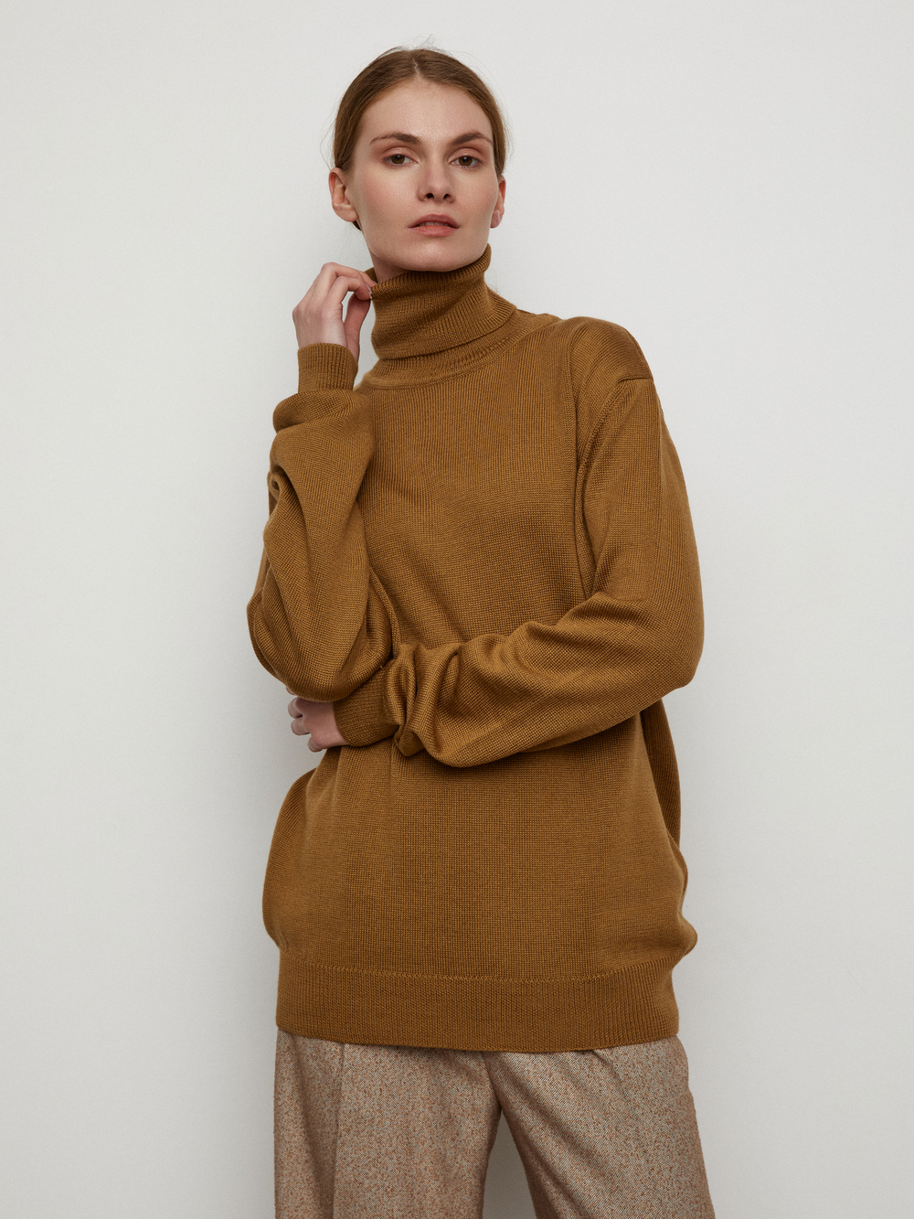Водолазка Maroon Brown