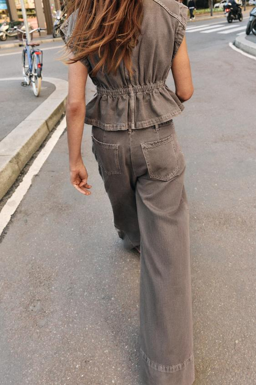 ZARA ДЖИНСЫ Z1975 WIDE LEG СО СРЕДНЕЙ ПОСАДКОЙ И ВЫТАЧКАМИ, КОРИЧНЕВЫЙ МЕЛАНЖ