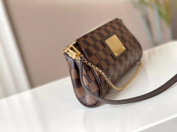 Louis Vuitton Eva