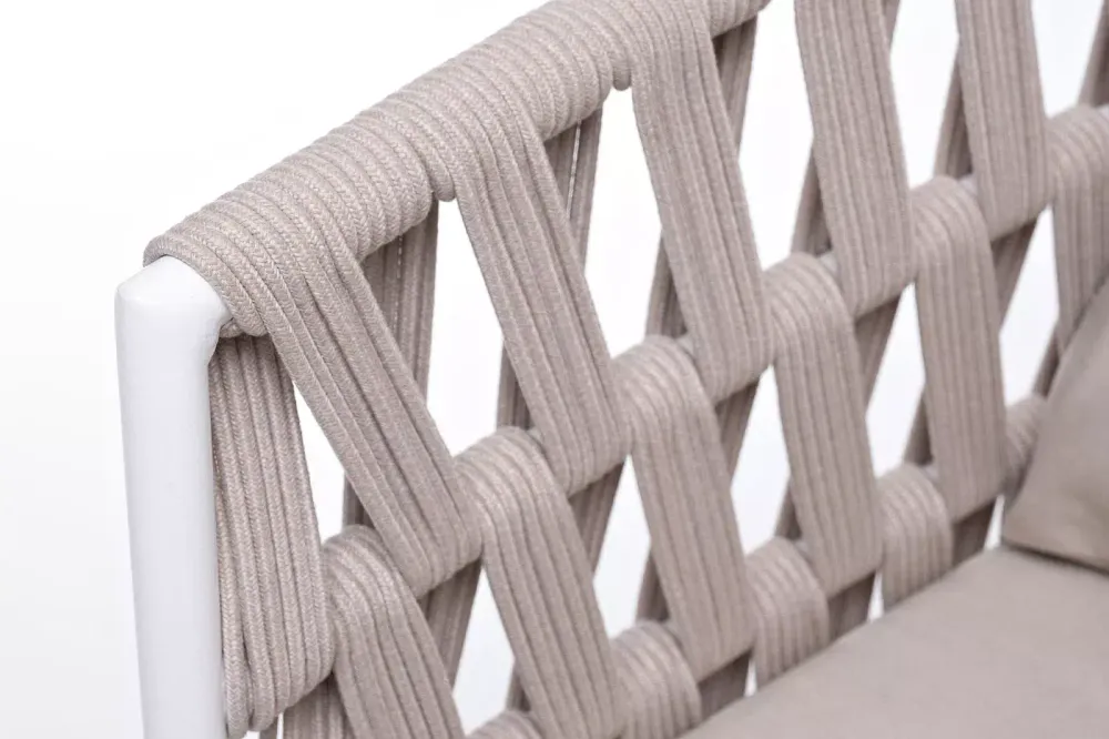 "Диего" кресло плетеное из роупа, основание дуб, каркас алюминий светло-серый (RAL7035) шагрень, роуп бежевый круглый, ткань бежевая 15052