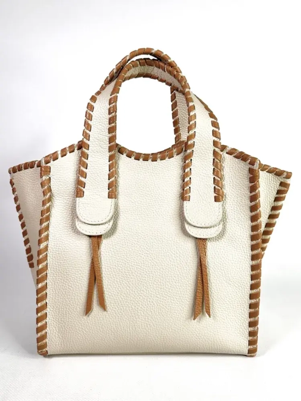 Женская светло-бежевая сумка-шоппер из натуральной кожи