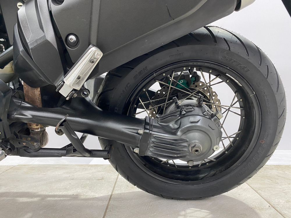 Yamaha XT1200ZE Super Tenere 047328