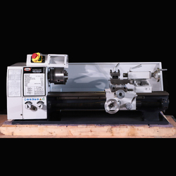 SPB-550/400 универсальный токарный станок