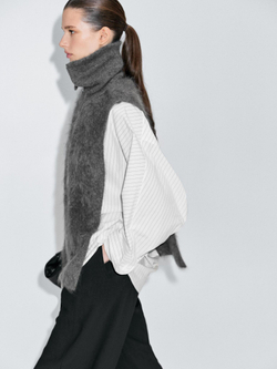 Massimo Dutti Манишка из 100% кашемира с застежкой-молнией, серый