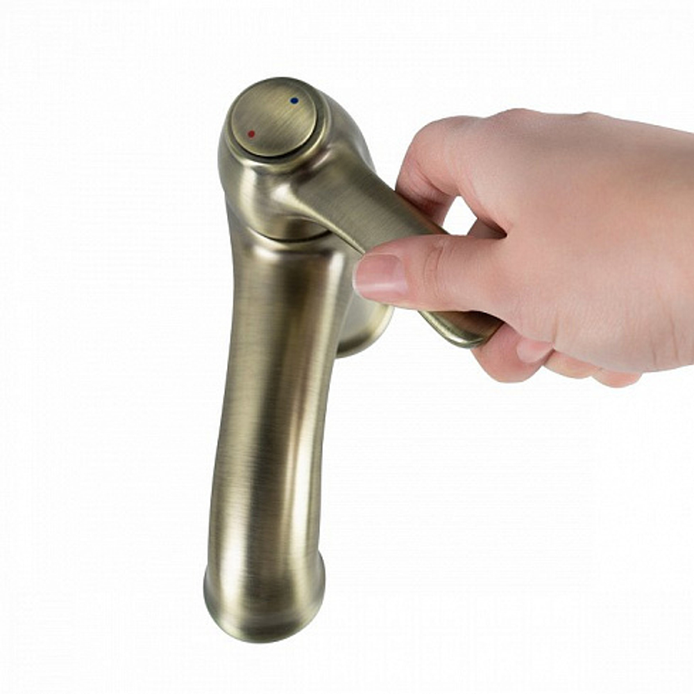 Смеситель для умывальника Oldie IDDIS OLDBR00i01