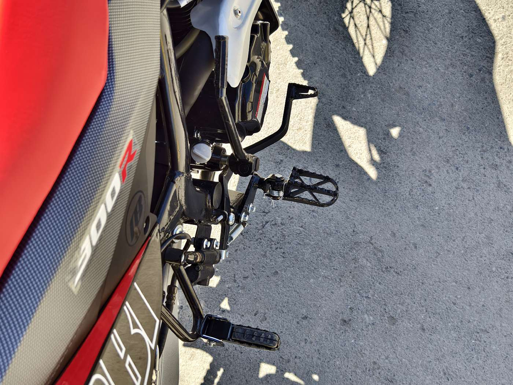 Racer RC300-GY8K XVR Красный