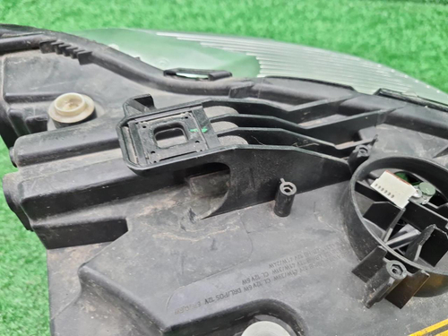 Битая Фара левая BMW 8er G14 G15 G16 (18-22) Laser