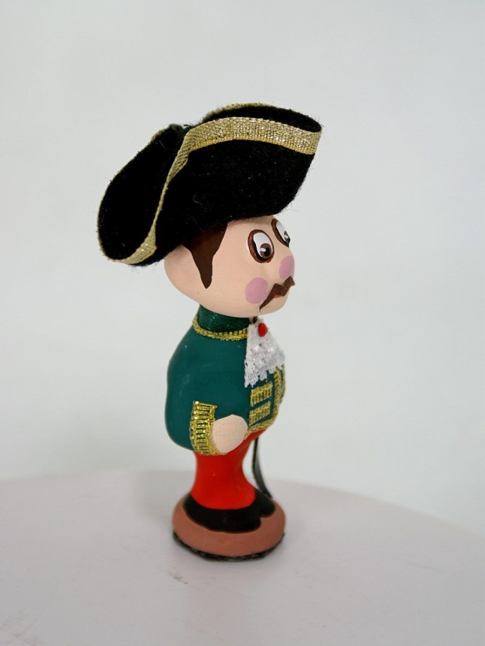 Кукла потешка Капитан бомбардиров. Игрушка фарфоровая ручной работы