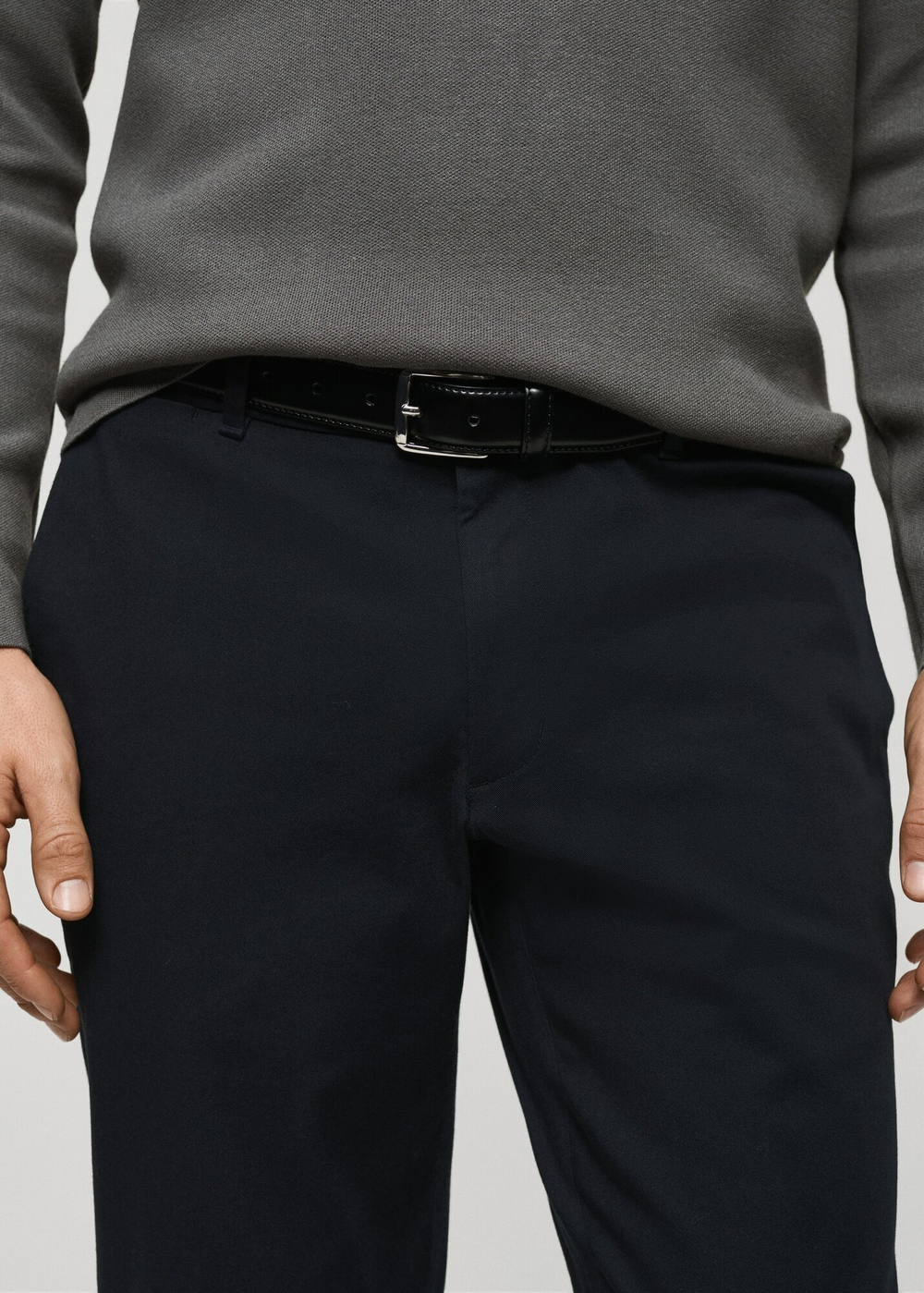 Брюки чинос Barna slim fit из саржи