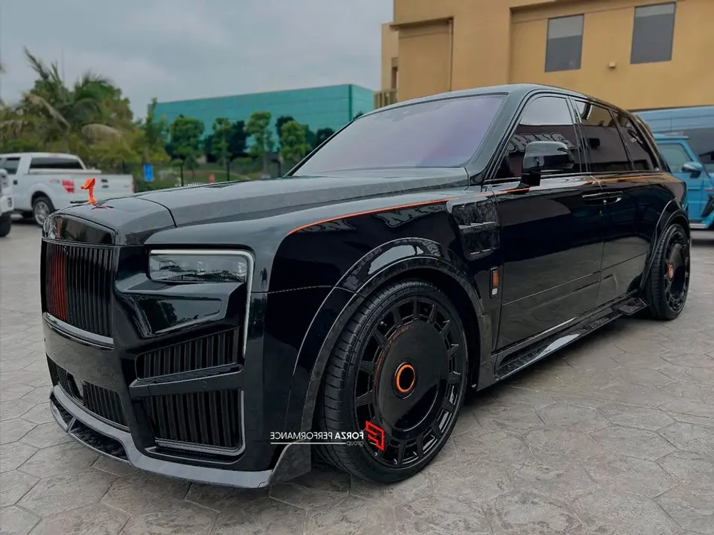Широкий обвес из карбона для ROLLS-ROYCE CULLINAN СЕРИИ 2 2024+ Ролс Ройс Куллинан