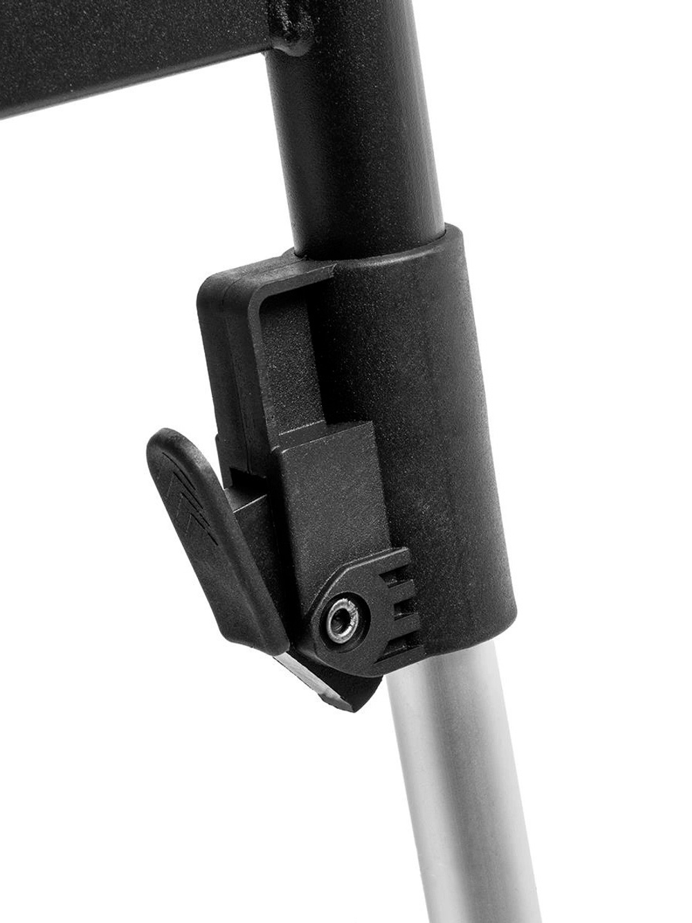 Кресло карповое Premier Fishing с подлокотниками (PR-HF21016A)