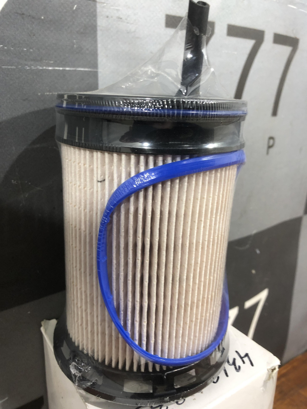 Фильтр топливный VAG 4m0127434h CGA Новый  4m0127434h