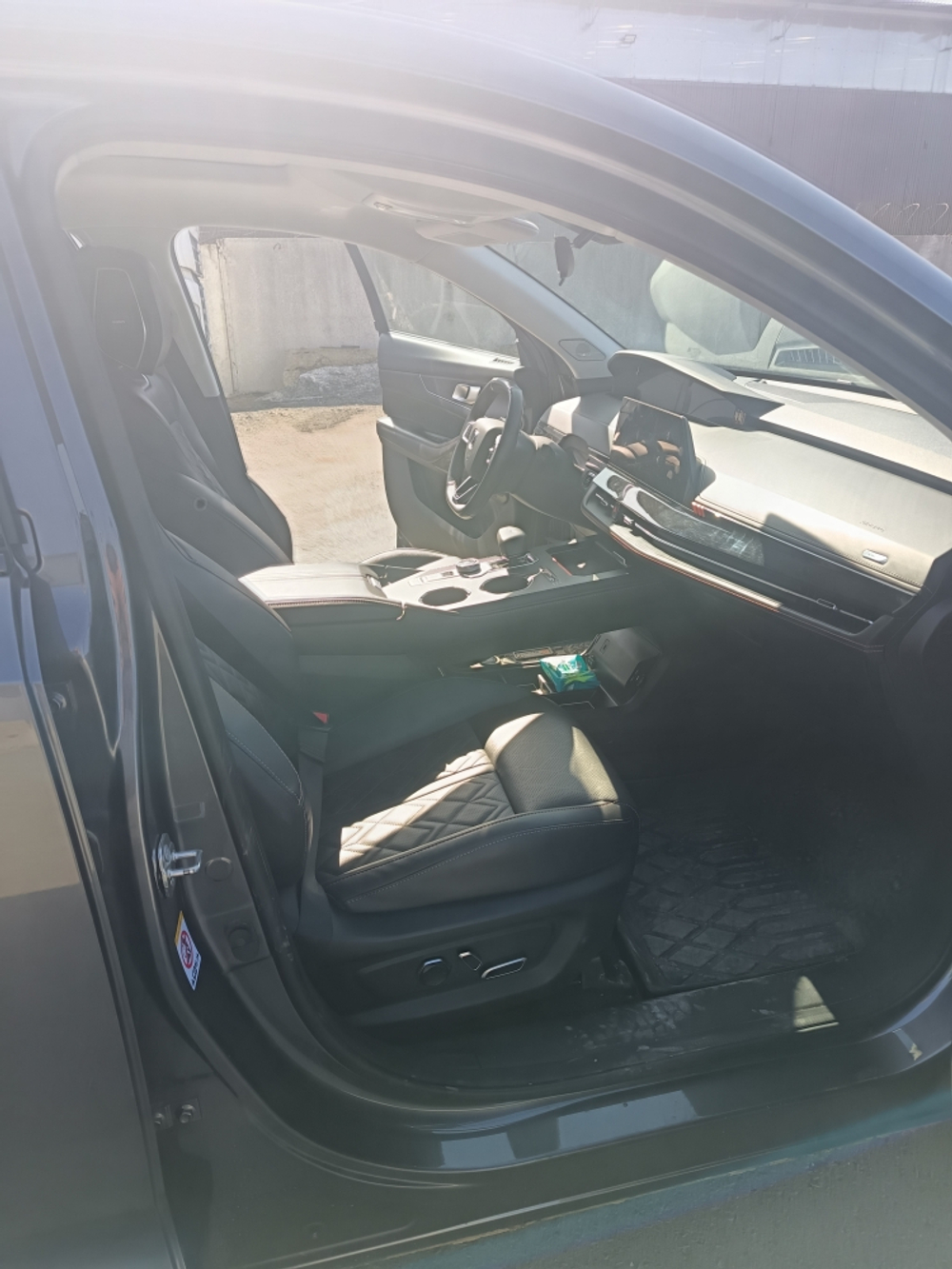 Changan UNI-K Tech 2.0 8AT AWD