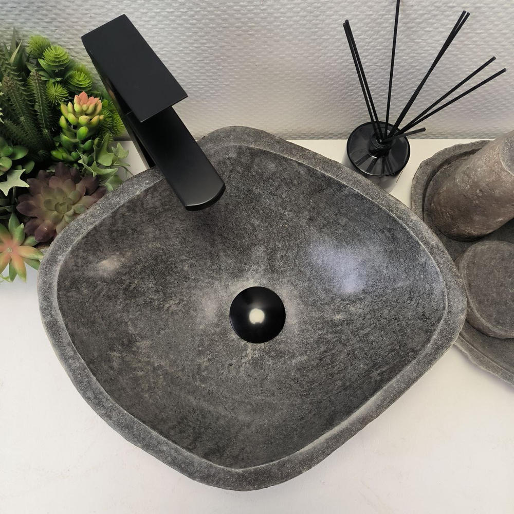 Раковина из речного камня RS63885 (42*36*16) 0120