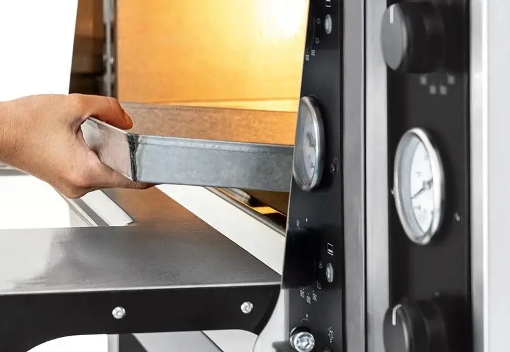 Печь для пиццы Prismafood TRAYS ALTO 4